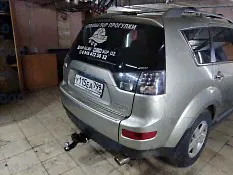 Фаркоп BERG F.4012.001 Mitsubishi Outlander XL 2007-2012